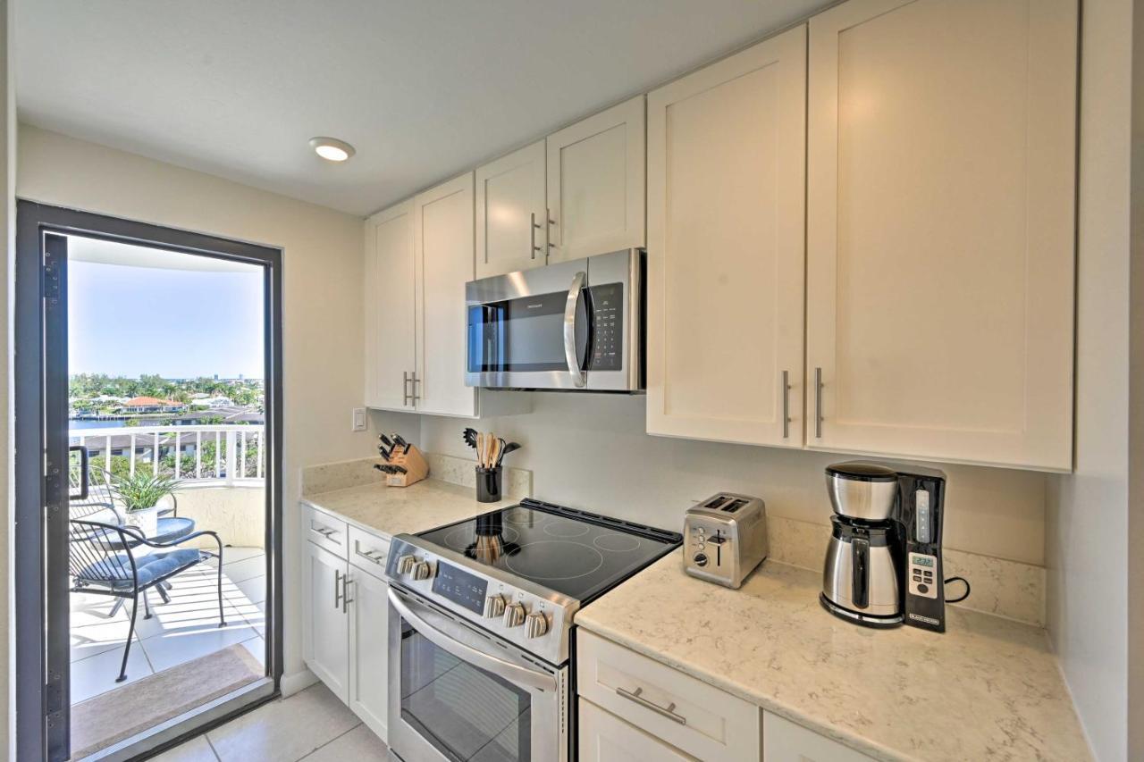 Resort Condo With Balcony And Stunning Ocean Views! マルコ・アイランド エクステリア 写真